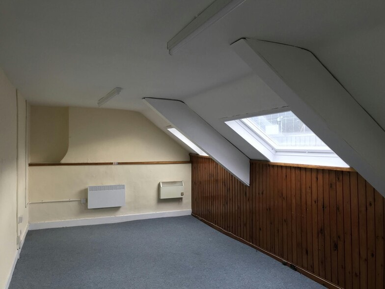 5-9A Saville Row, Newcastle Upon Tyne for lease - Interior Photo - Image 3 of 12