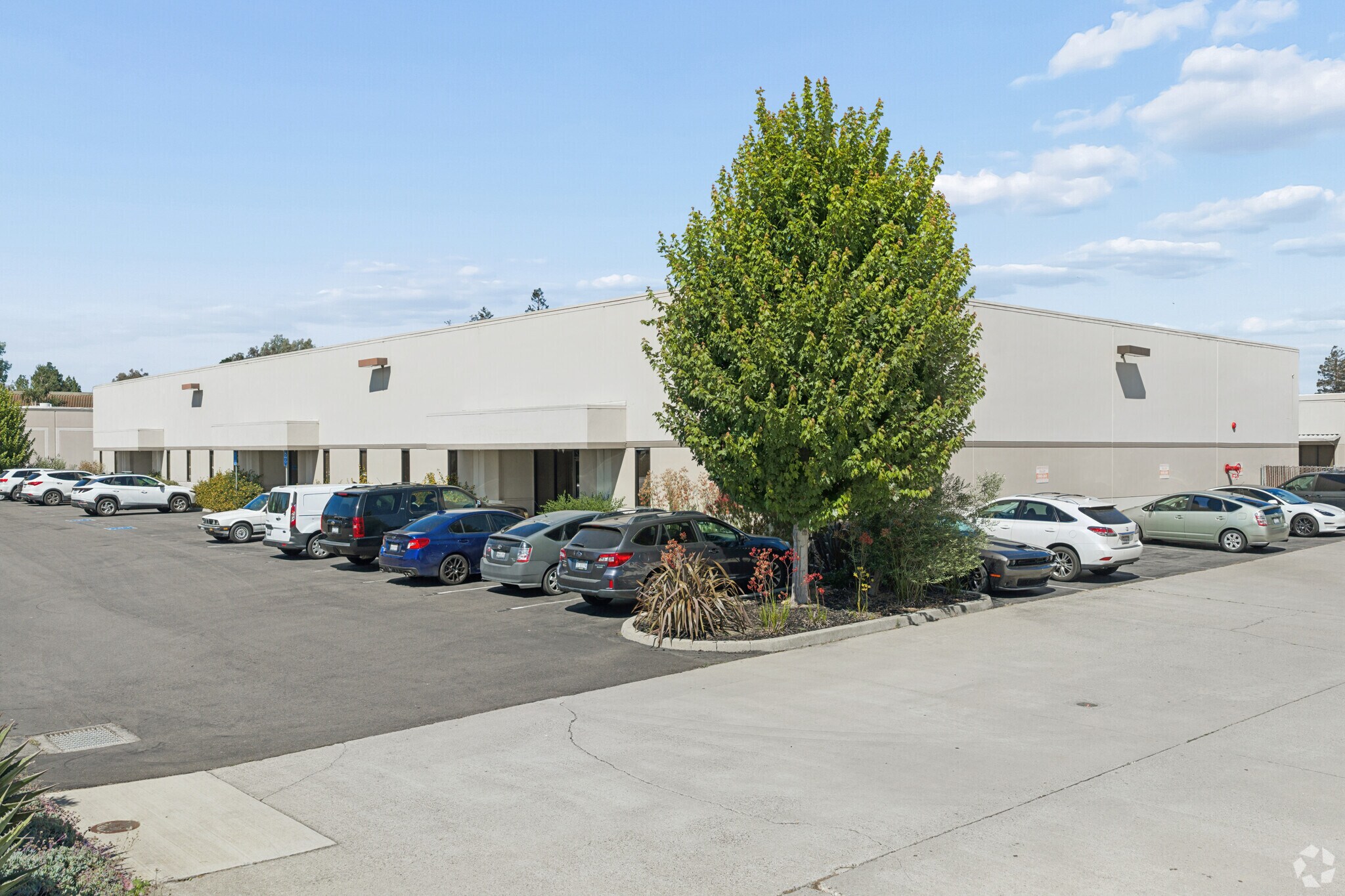 53A Bonaventura Dr, San Jose, CA à louer Photo principale- Image 1 de 24