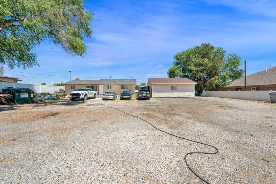 2875 W 12600, Riverton, UT à vendre - Photo du bâtiment - Image 2 de 23