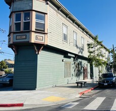 1624 Peralta St, Oakland, CA à louer Photo du bâtiment- Image 1 de 3