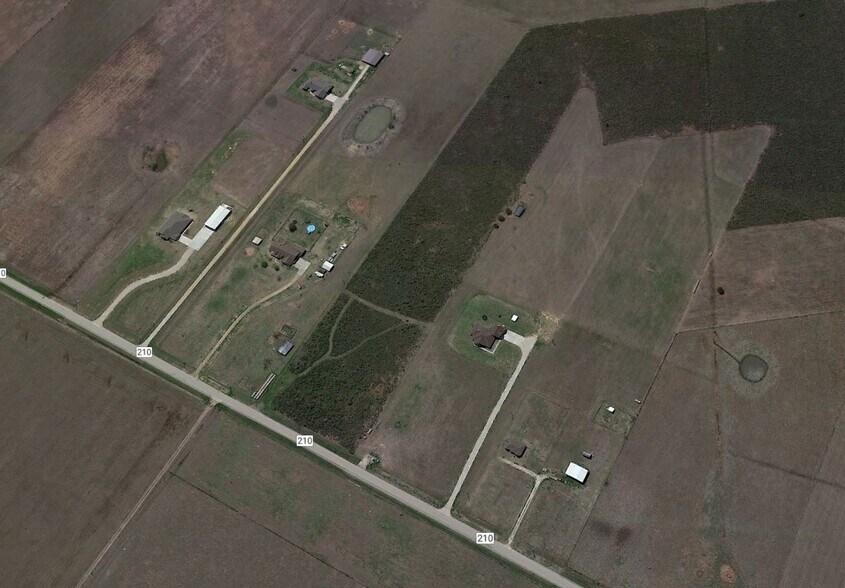 00 CR 210, East Bernard, TX à vendre - Photo du bâtiment - Image 3 de 3