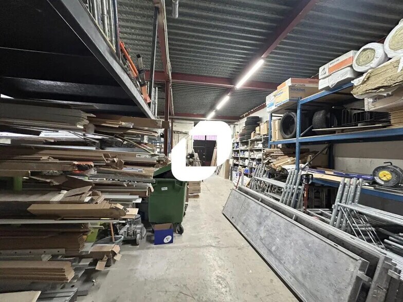 Office in Fontenay-sous-Bois for lease - Interior Photo - Image 3 of 10