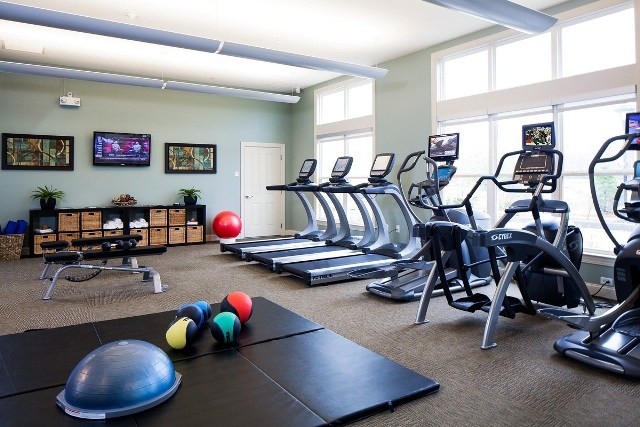 200-220 Trotter Rd, Weymouth, MA for lease Interior Photo- Image 1 of 35