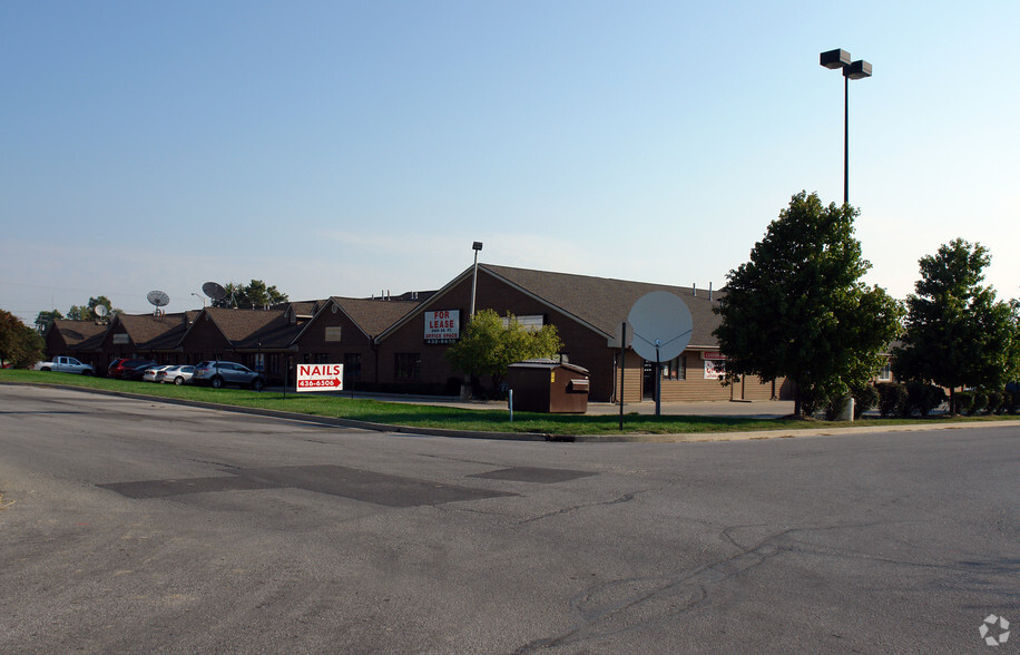 4705 Illinois Rd, Fort Wayne, IN for lease - Primary Photo - Image 1 of 7