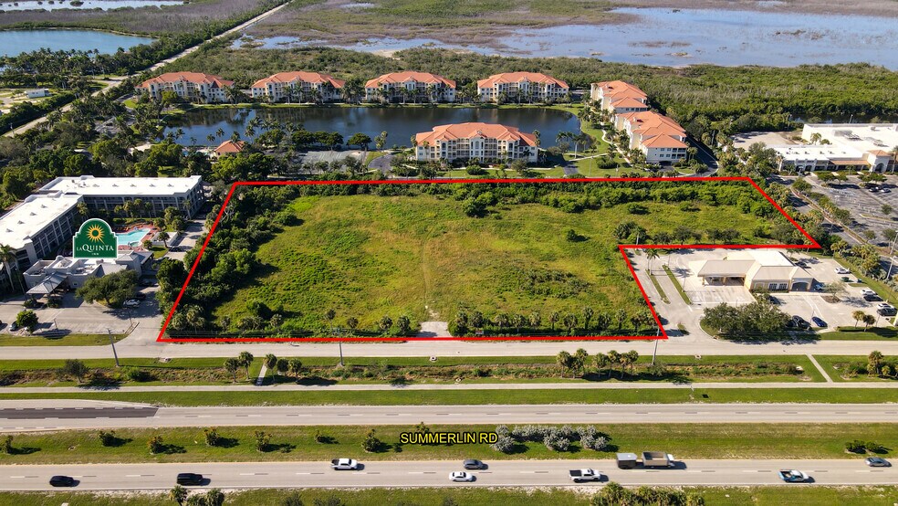 20161 Summerlin Rd, Fort Myers, FL à vendre - Photo du bâtiment - Image 1 de 4