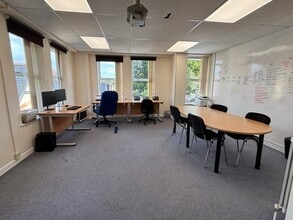 Hughenden Rd, High Wycombe for lease Interior Photo- Image 1 of 3
