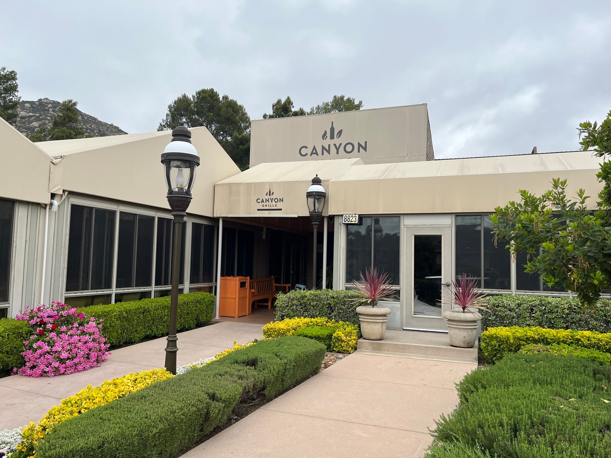 8823 Lawrence Welk Dr, Escondido, CA for lease Building Photo- Image 1 of 8