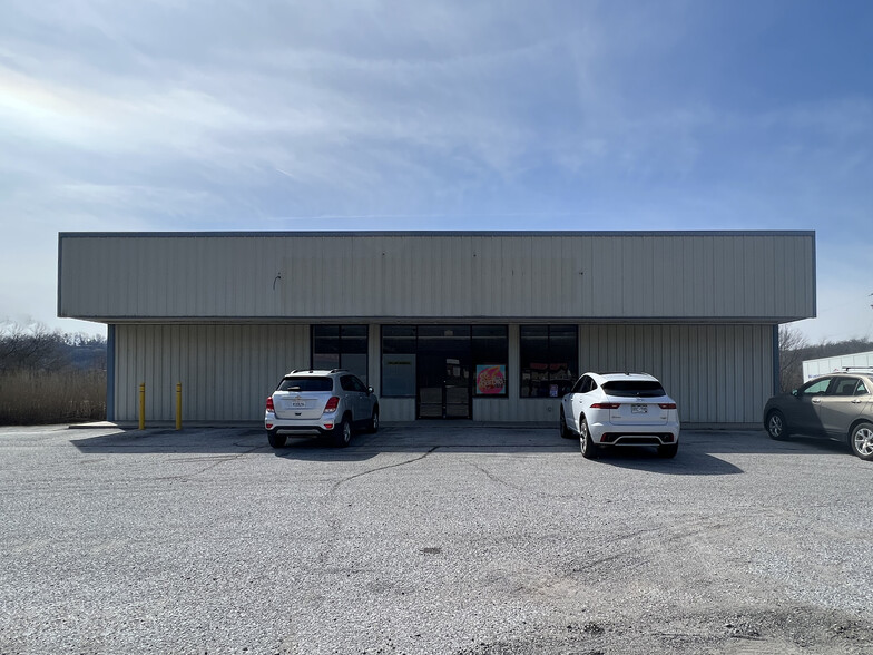 520 N Cliffside Dr, Noel, MO for lease - Building Photo - Image 1 of 1