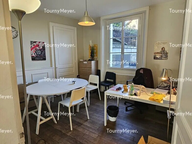 Bureau dans Rennes à louer - Photo du bâtiment - Image 3 de 4