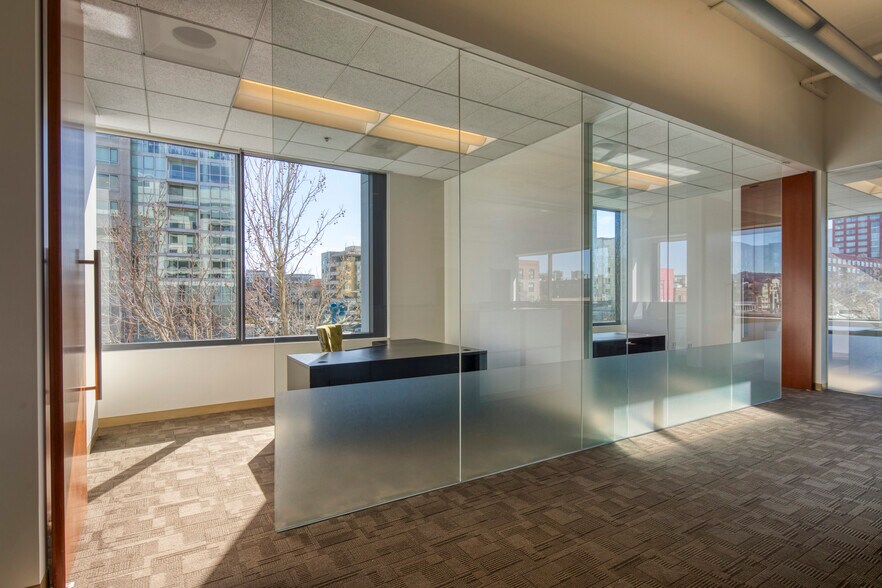 290 King St, San Francisco, CA à vendre - Photo du bâtiment - Image 3 de 10