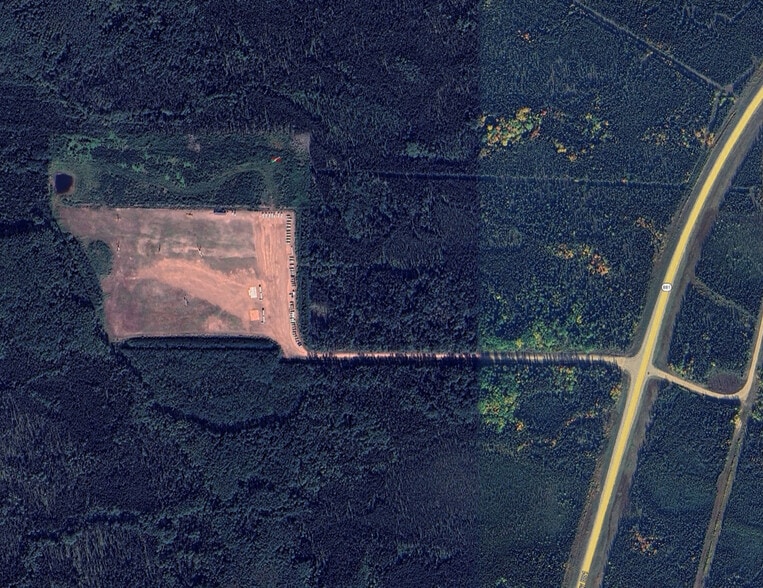 Hwy 881, Lac La Biche, AB à vendre - Photo du bâtiment - Image 2 de 2