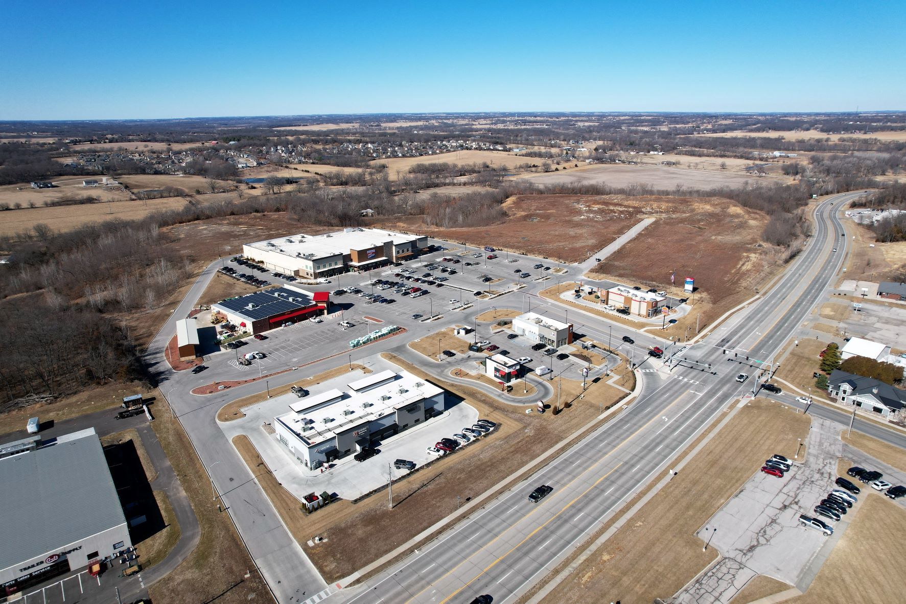 Smithville Marketplace Highway 169, Smithville, MO for sale Building Photo- Image 1 of 4