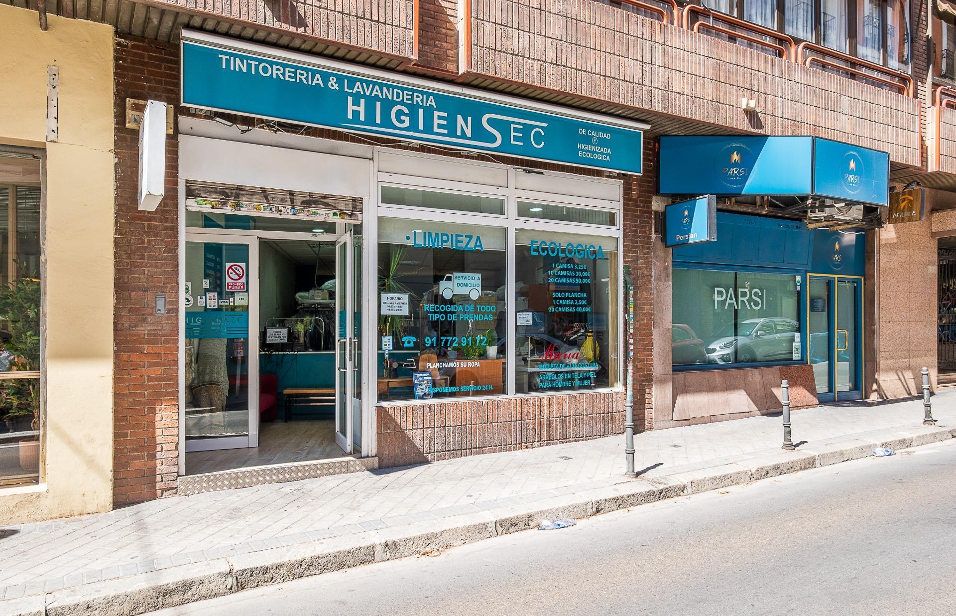 Multifamily in Madrid, Madrid for sale Interior Photo- Image 1 of 4