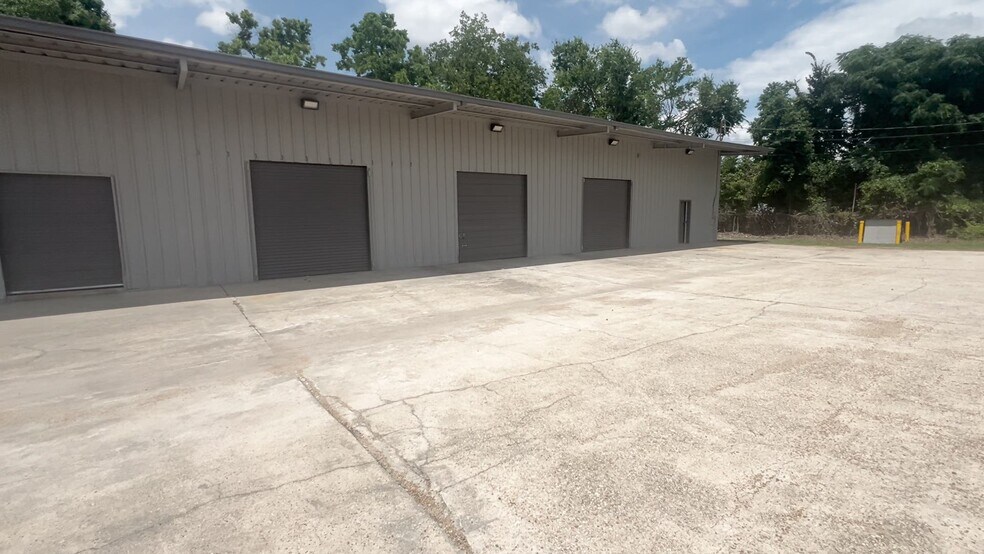 3220 Money Rd, Montgomery, AL à louer - Vidéo sur l’inscription commerciale - Image 2 de 29
