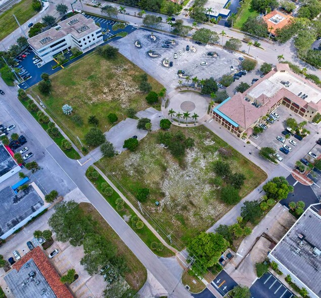 Main Street Vlg, Tequesta, FL à vendre - Aérien - Image 3 de 7