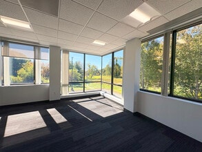 116 Flanders Rd, Westborough, MA for lease Interior Photo- Image 1 of 6