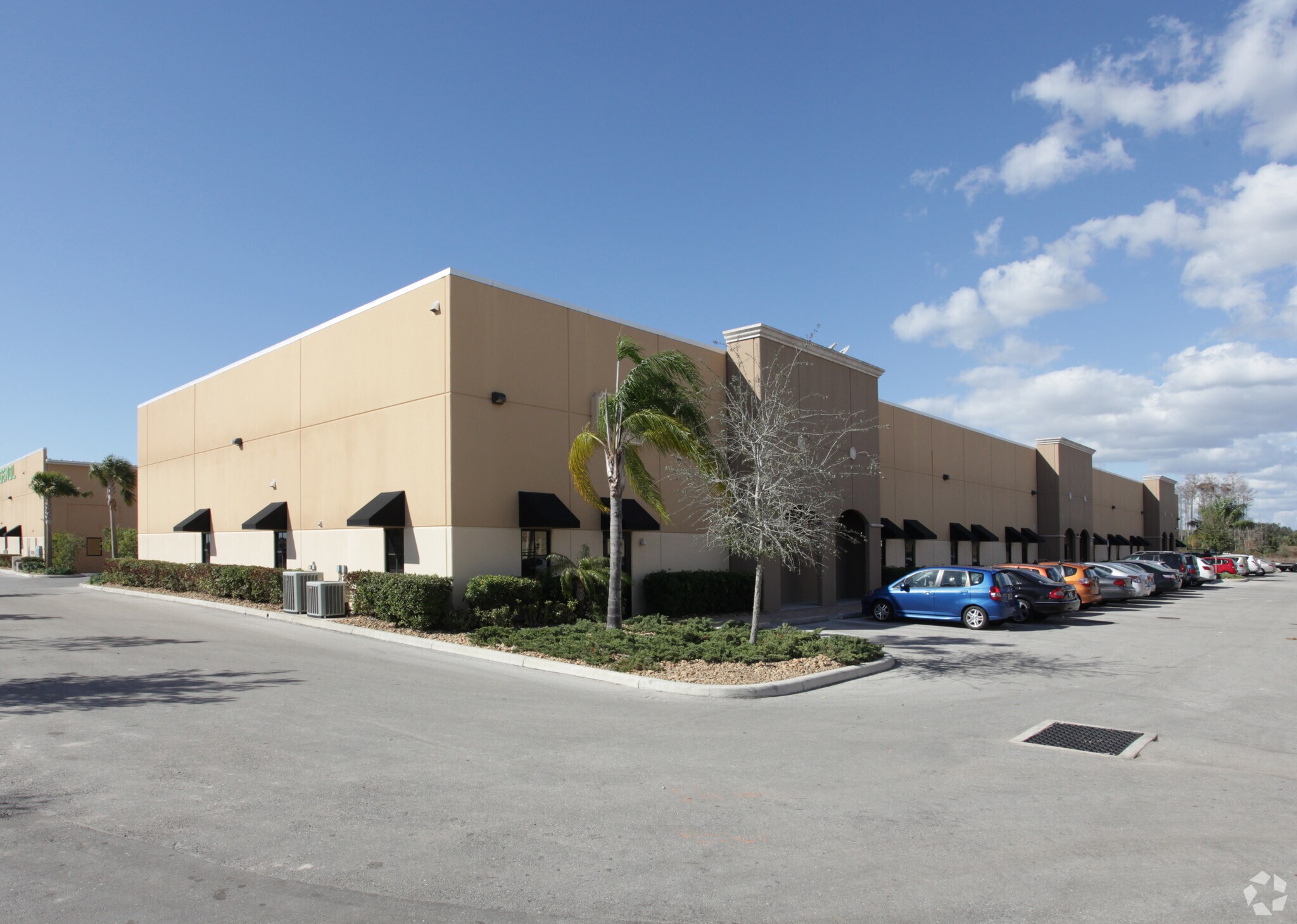 8801 Business Park Dr, Fort Myers, FL à vendre Photo principale- Image 1 de 11