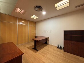 Industriel dans Alcalá de Henares, Madrid à louer Photo intérieure- Image 2 de 14