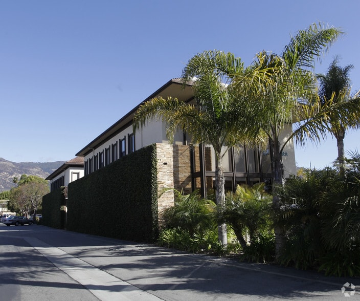 3710 State St, Santa Barbara, CA for lease - Building Photo - Image 2 of 31