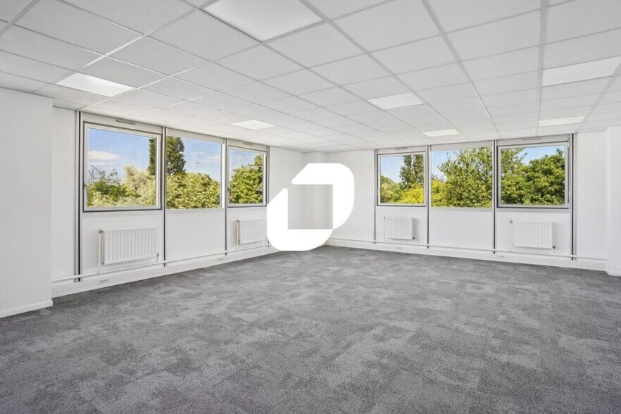Bureau dans Fontenay-sous-Bois à louer - Photo intérieure - Image 2 de 16