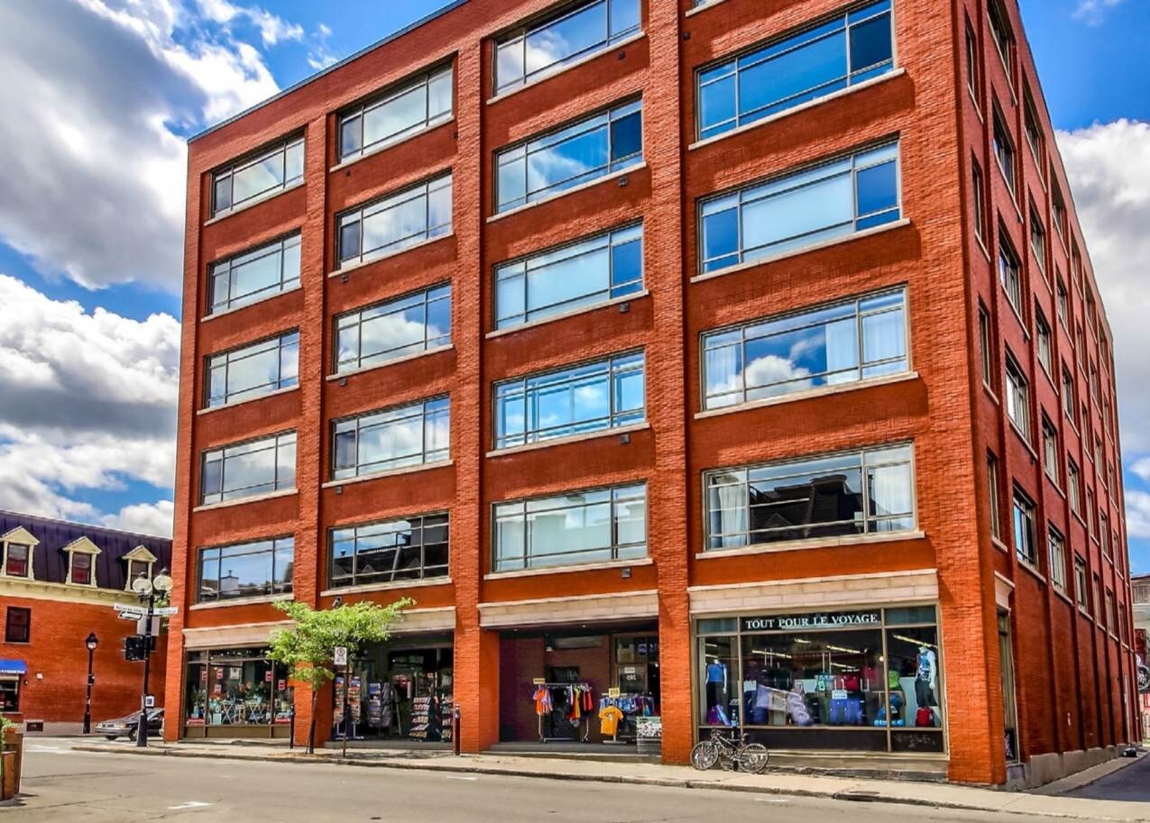 203-205 Av du Mont-Royal E, Montréal, QC for sale Building Photo- Image 1 of 1