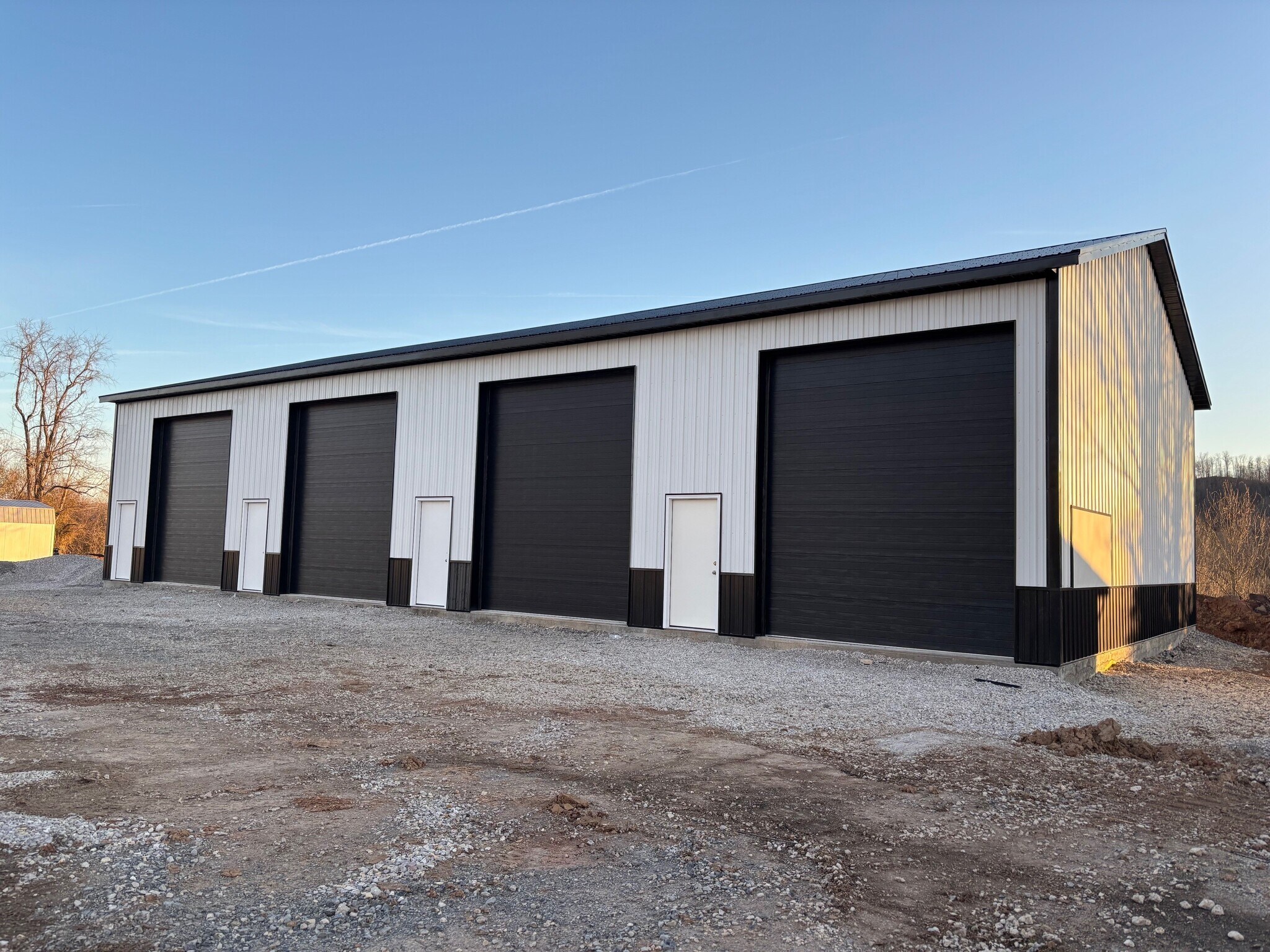 909 Roosevelt blvd, Eleanor, WV à louer Photo principale- Image 1 de 3