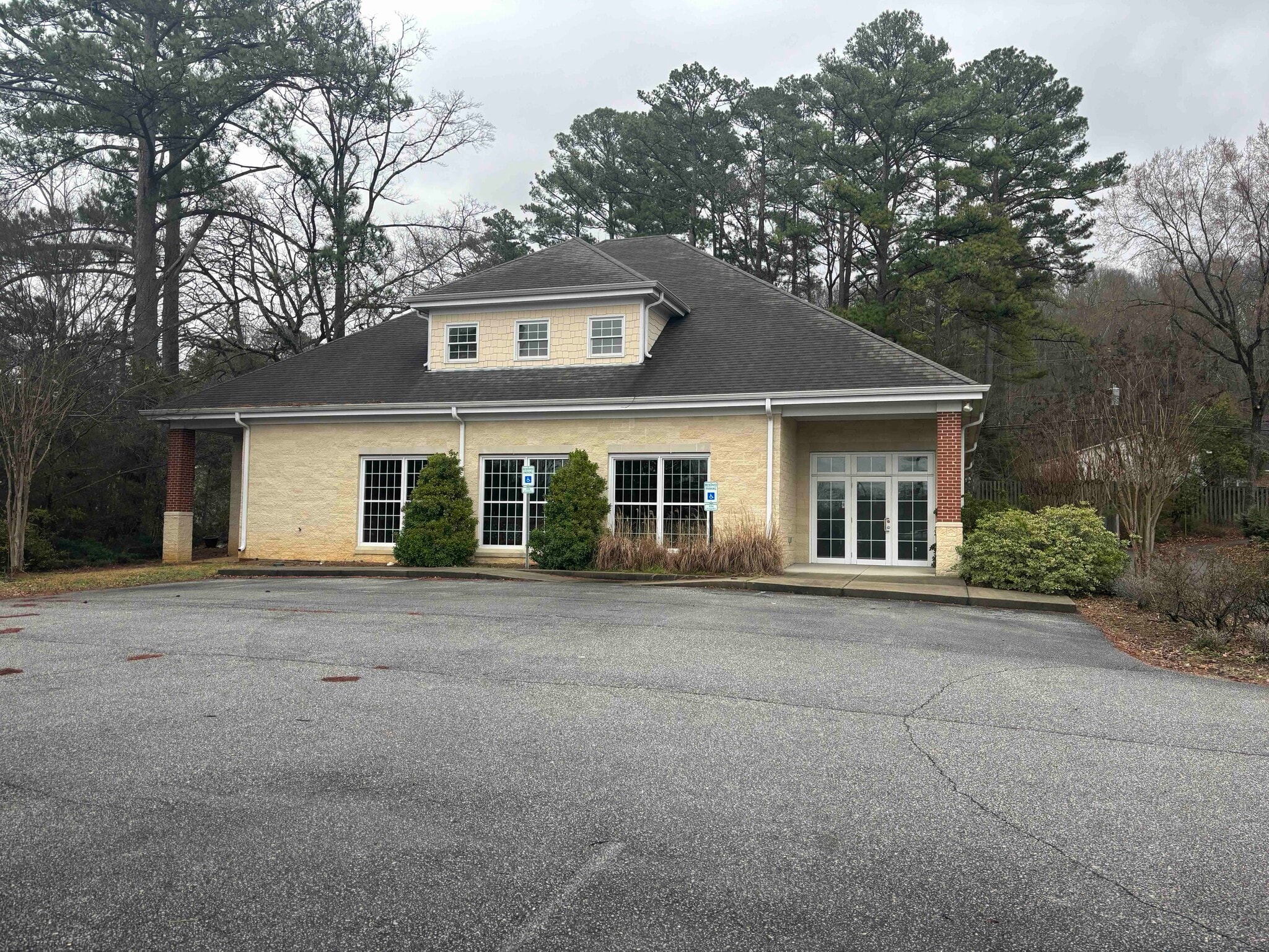1228 1st St N, Alabaster, AL à louer Photo intérieure- Image 1 de 35