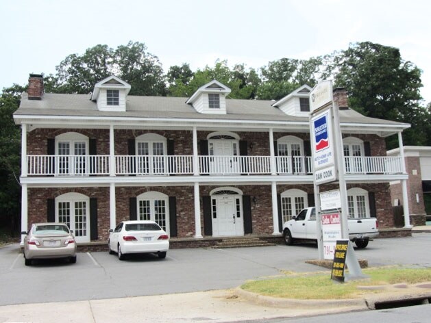 4505 John F Kennedy Blvd, North Little Rock, AR à louer - Photo du bâtiment - Image 3 de 9