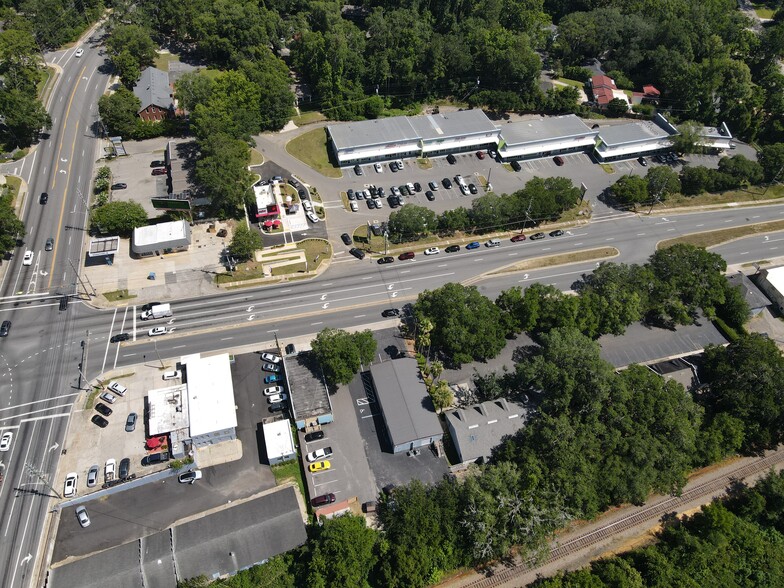 Red Owl & Mahan Plaza portfolio of 2 properties for sale on LoopNet.ca - Building Photo - Image 3 of 12