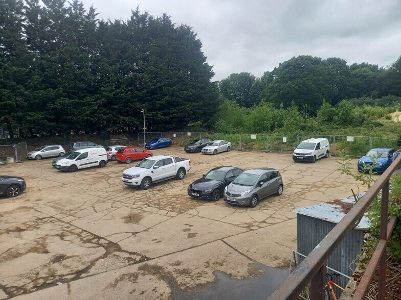 7 Buxton Rd, Coltishall à louer - Photo du bâtiment - Image 1 de 7