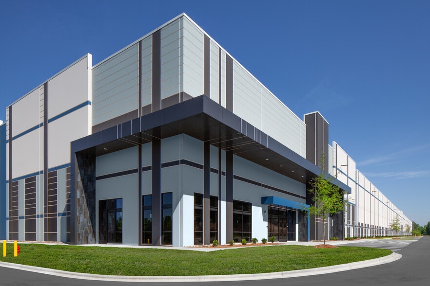 0 NC Hwy 16, Denver, NC for lease - Building Photo - Image 1 of 18