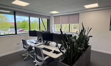 Commerce Rd, Peterborough for lease Interior Photo- Image 2 of 14