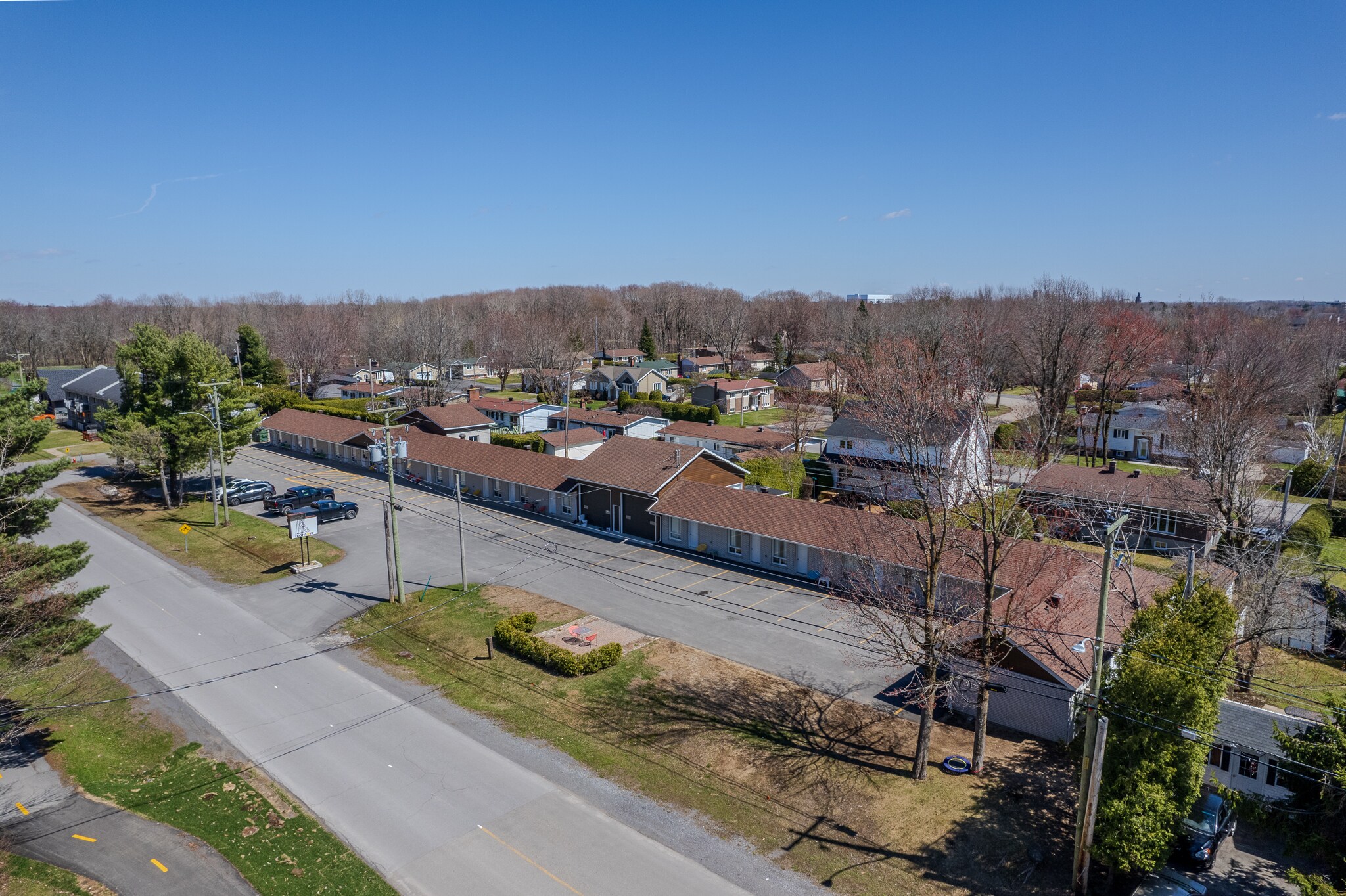 120 Ch du Golf E, Saint-Charles-Borromée, QC à vendre Photo principale- Image 1 de 1