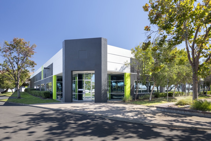 48550 Fremont Blvd, Fremont, CA for lease - Primary Photo - Image 1 of 4