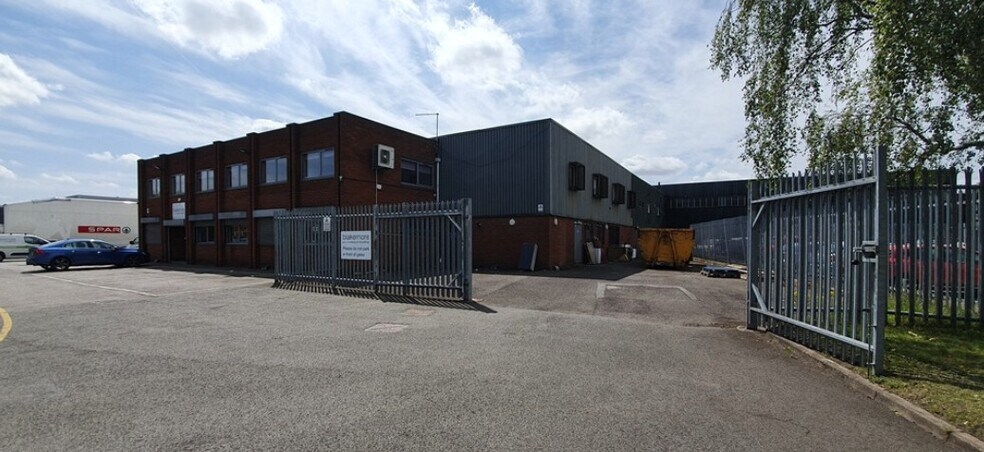 Midacre, Willenhall à louer - Photo du bâtiment - Image 2 de 4