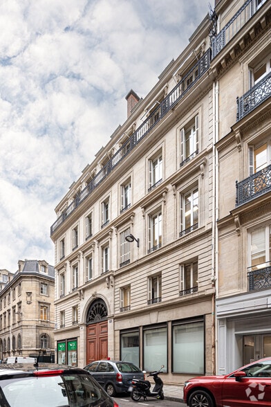 15 Rue De La Banque, Paris à louer - Photo du bâtiment - Image 2 de 8