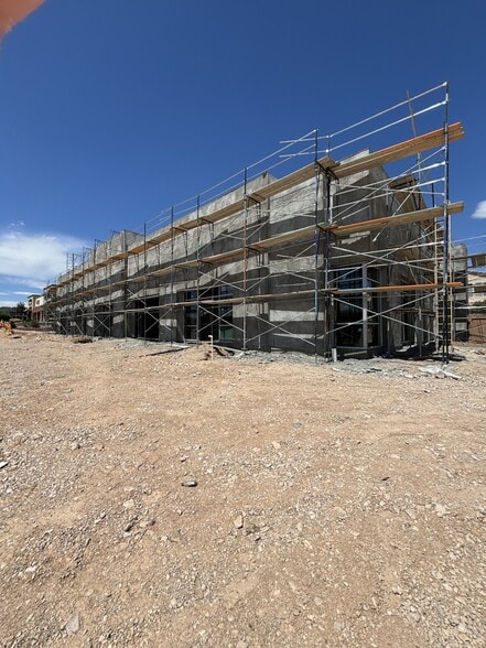 E-Nec Blue Diamond & Durango, Las Vegas, NV for lease - Building Photo - Image 2 of 5
