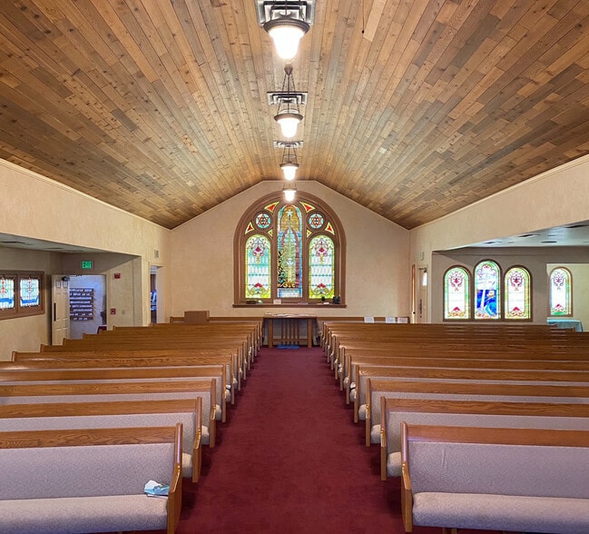 1301 Oak St, Paso Robles, CA for lease - Building Photo - Image 2 of 3