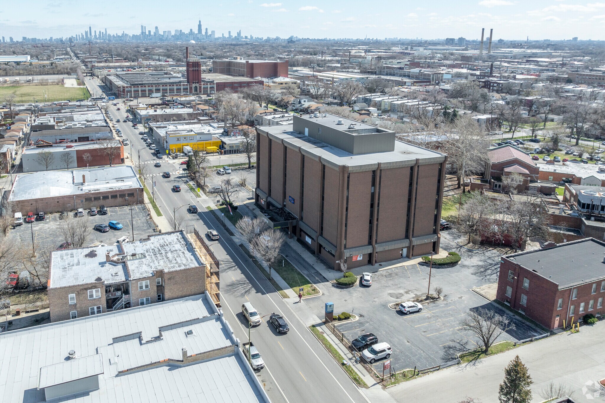 4909 W Division St, Chicago, IL for lease Building Photo- Image 1 of 8
