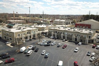 Plus de détails pour 502-504 E Cornwallis Dr, Greensboro, NC - Commerce de détail à vendre