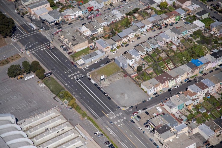 2301-2399 Geneva Ave, Daly City, CA for sale - Aerial - Image 3 of 5