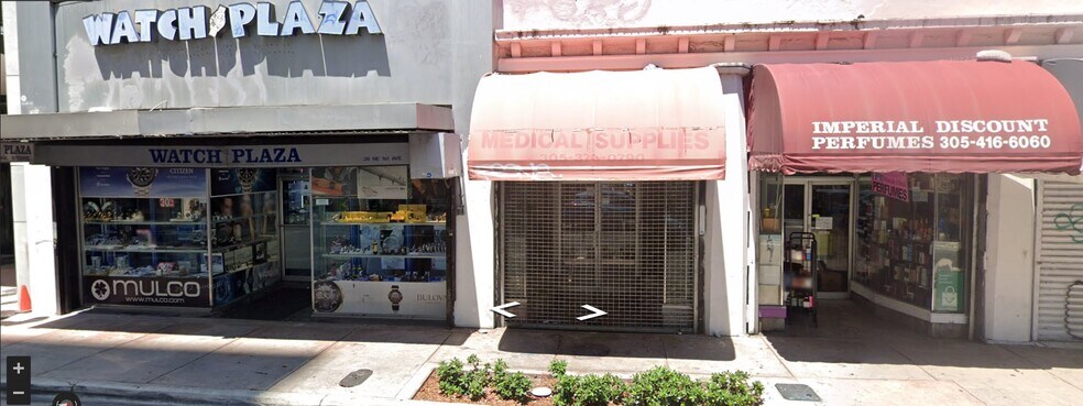 26-32 NE 1st Ave, Miami, FL à vendre - Photo du bâtiment - Image 3 de 8