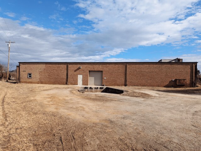 2615 Mission Rd, Hudson, NC à vendre Photo du bâtiment- Image 1 de 1