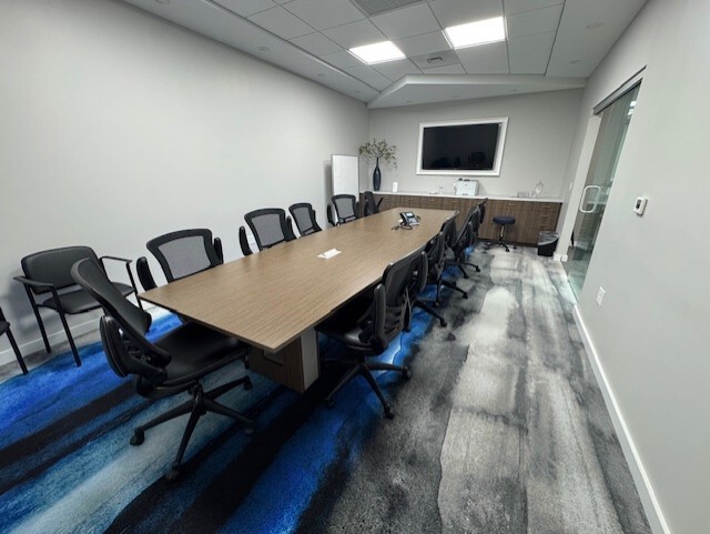 2006 N Church St, Greensboro, NC à vendre Photo du bâtiment- Image 1 de 12