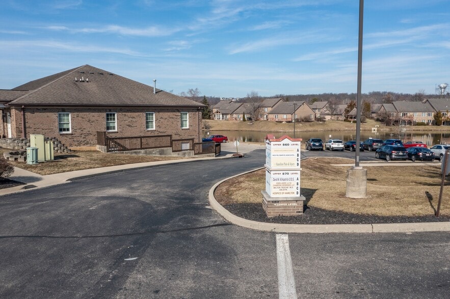 860 NW Washington Blvd, Hamilton, OH for sale - Building Photo - Image 2 of 69