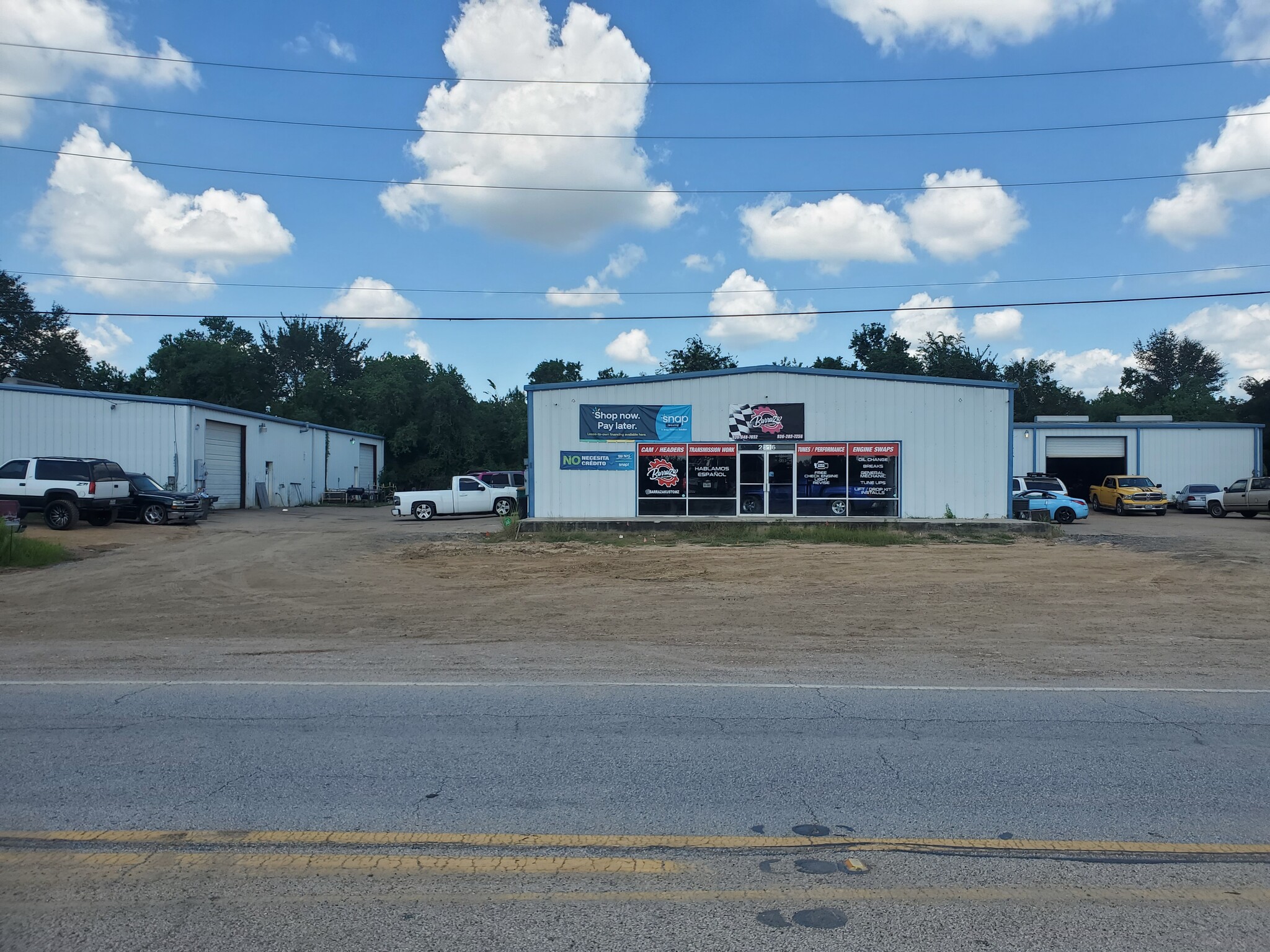 2416 E Davis St, Conroe, TX for sale Building Photo- Image 1 of 5