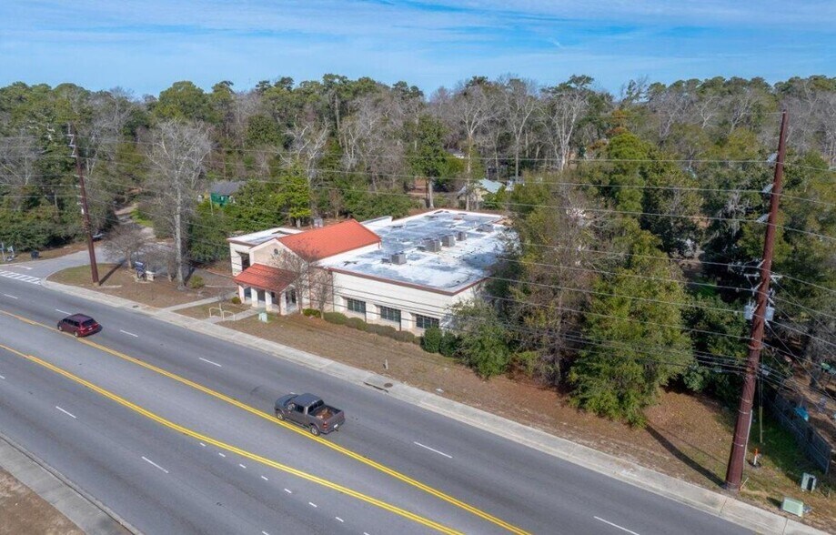 8 Presnell Cir, Beaufort, SC à vendre - Photo du bâtiment - Image 2 de 14