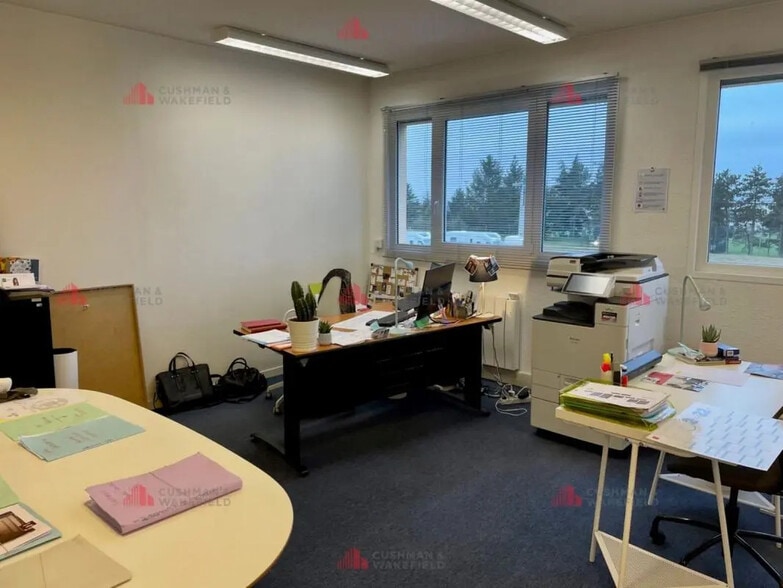 Bureau dans Dijon à louer - Photo intérieure - Image 2 de 3