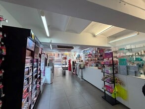 Commerce de détail dans Barcelone, Barcelona à louer Photo intérieure- Image 2 de 6