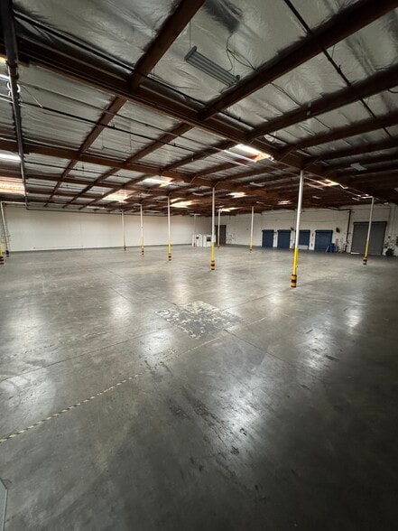 5556 Ontario Mills Pky, Ontario, CA à louer - Photo du bâtiment - Image 3 de 7